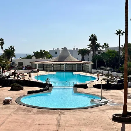 Irene Lanzarote En En Complejo Con Piscina Comunal Casa vacanze Costa Teguise