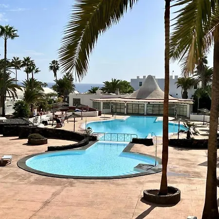Nuestra Maravillosa Irene En Costa Teguise